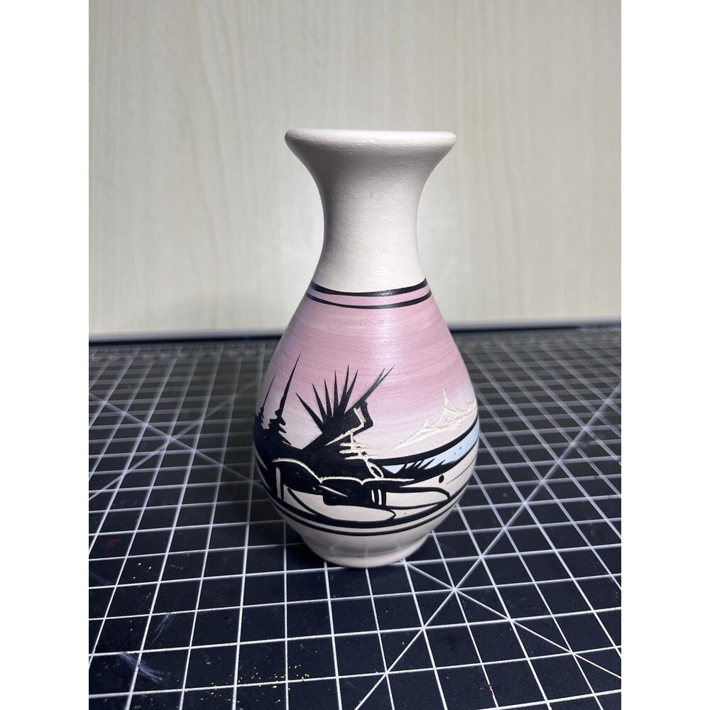 Gray Small Vase ~ Navajo hand painted signed etched ~ South Western Decor